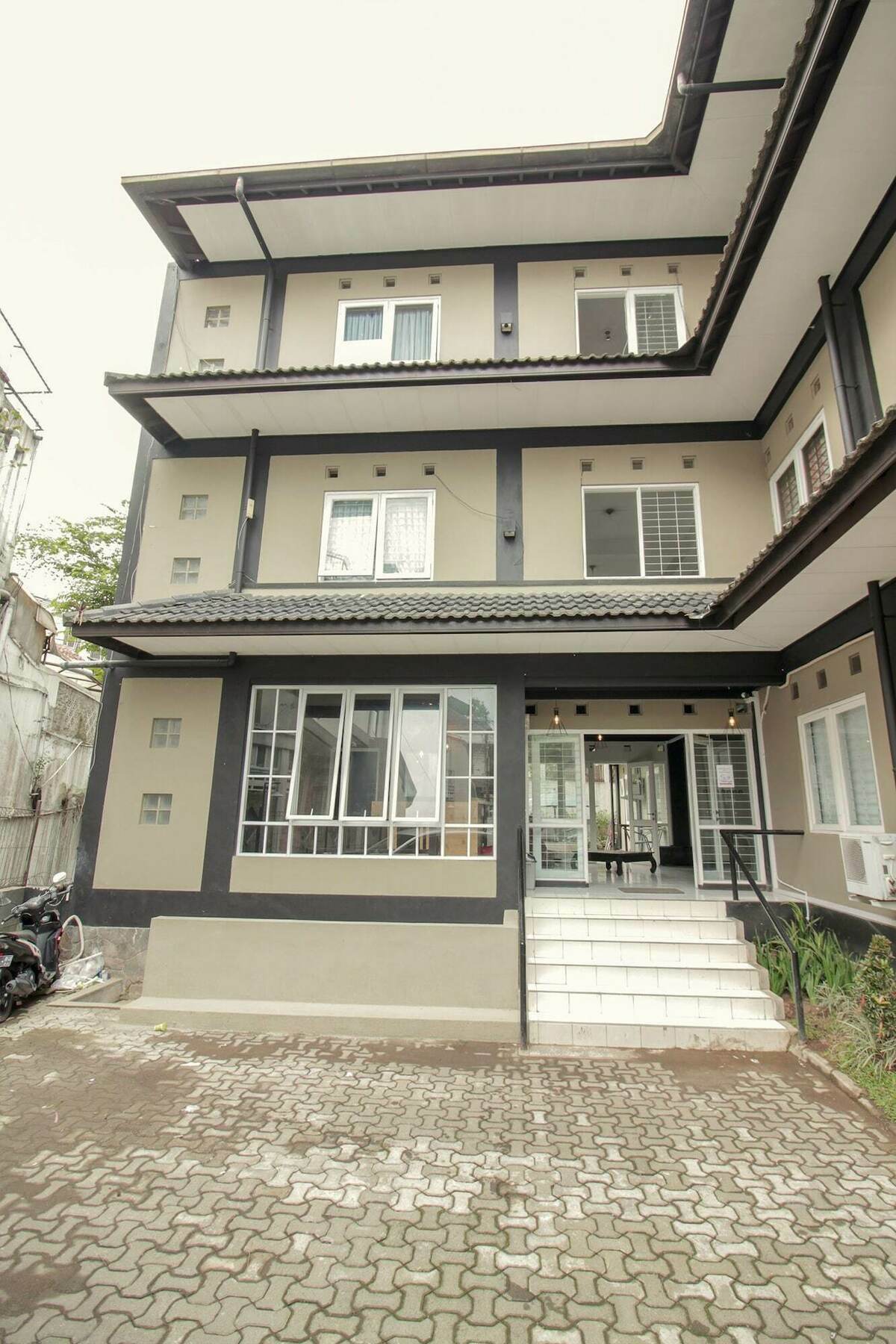 Oyo 260 Home 33 Μπαντούνγκ Εξωτερικό φωτογραφία