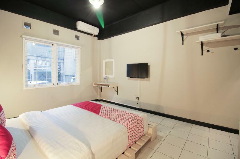 Oyo 260 Home 33 Μπαντούνγκ Εξωτερικό φωτογραφία